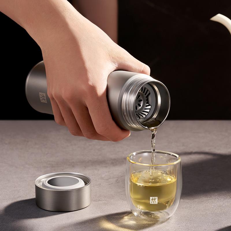 17270-1030830 双立人钛真空保温茶滤杯480mL-800 (5).jpg