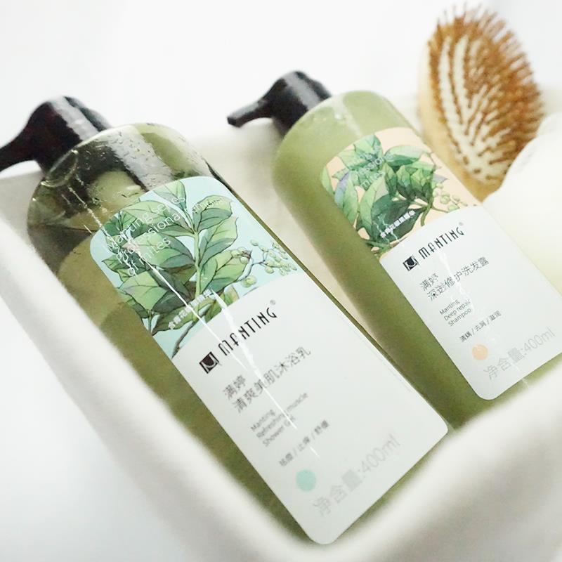 满婷清爽美肌沐浴乳400ml-2.jpg